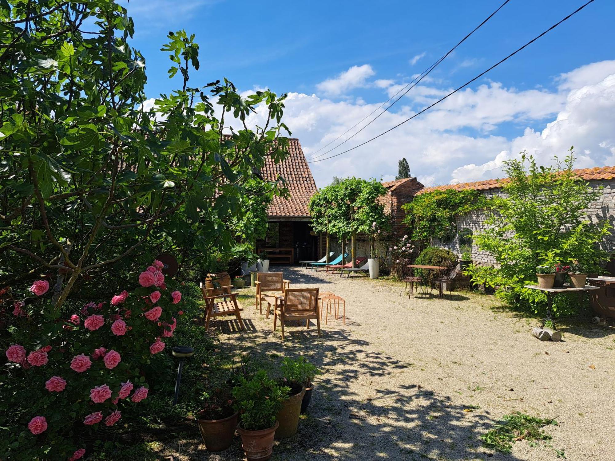 Вилла La Jauchelle Thimougies Экстерьер фото